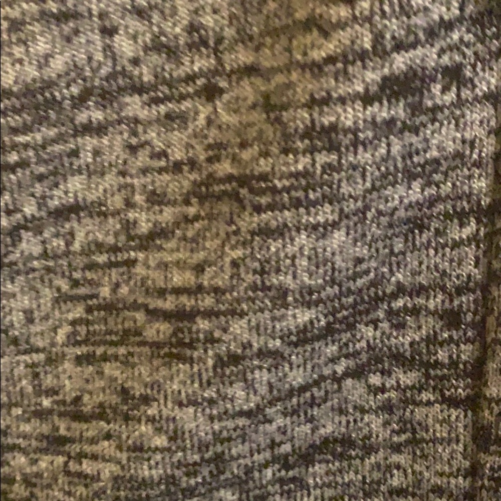 Top - Picture 3 of 6